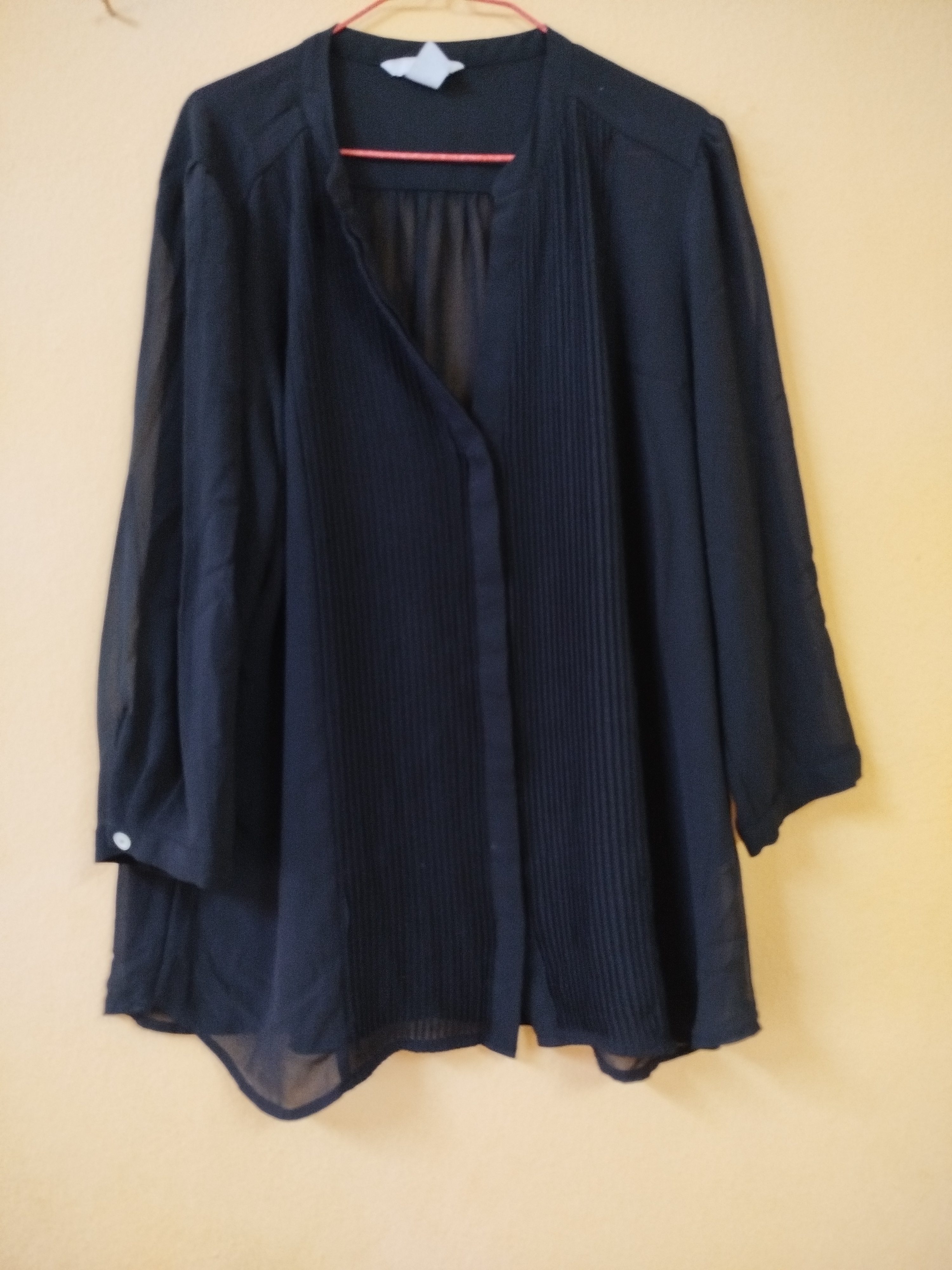 CHEMISE FEMME  NOIRE PROPICE POUR LES DEUILS